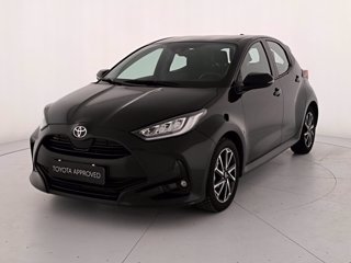 TOYOTA Yaris 1.0 trend
