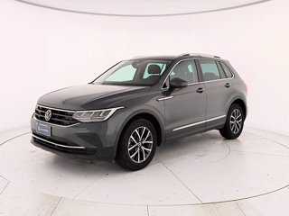 VOLKSWAGEN Tiguan 2.0 tdi life 122cv