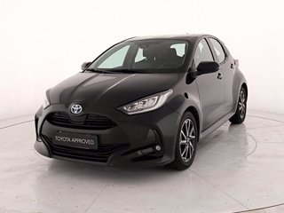 TOYOTA Yaris 1.5h trend