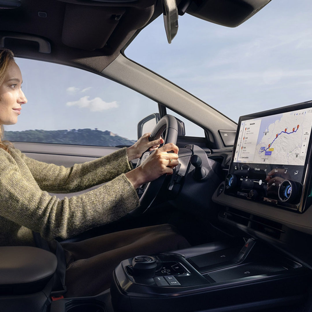 C Hr Plus + Cosenza Rende Calabria Elettrico Ecoincentivi Toyota Promozioni3