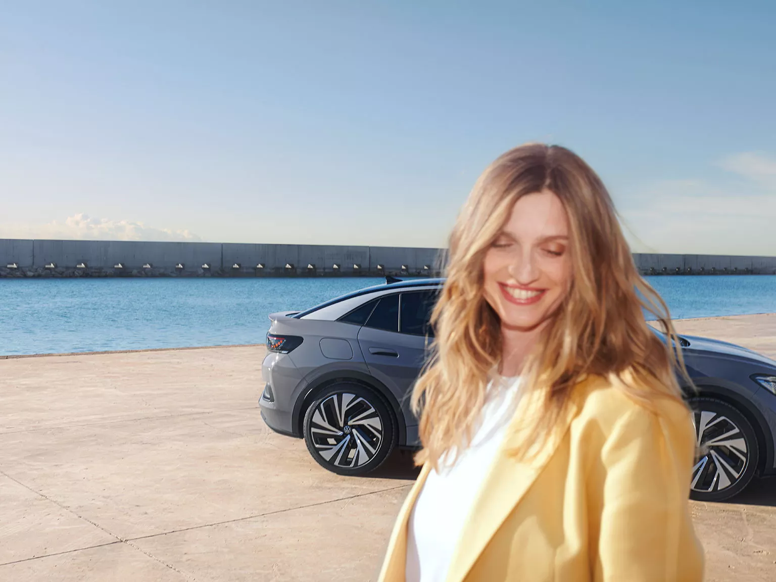 IC0411 Id5 Exterior Woman In Front Of Car 10 6 (1)